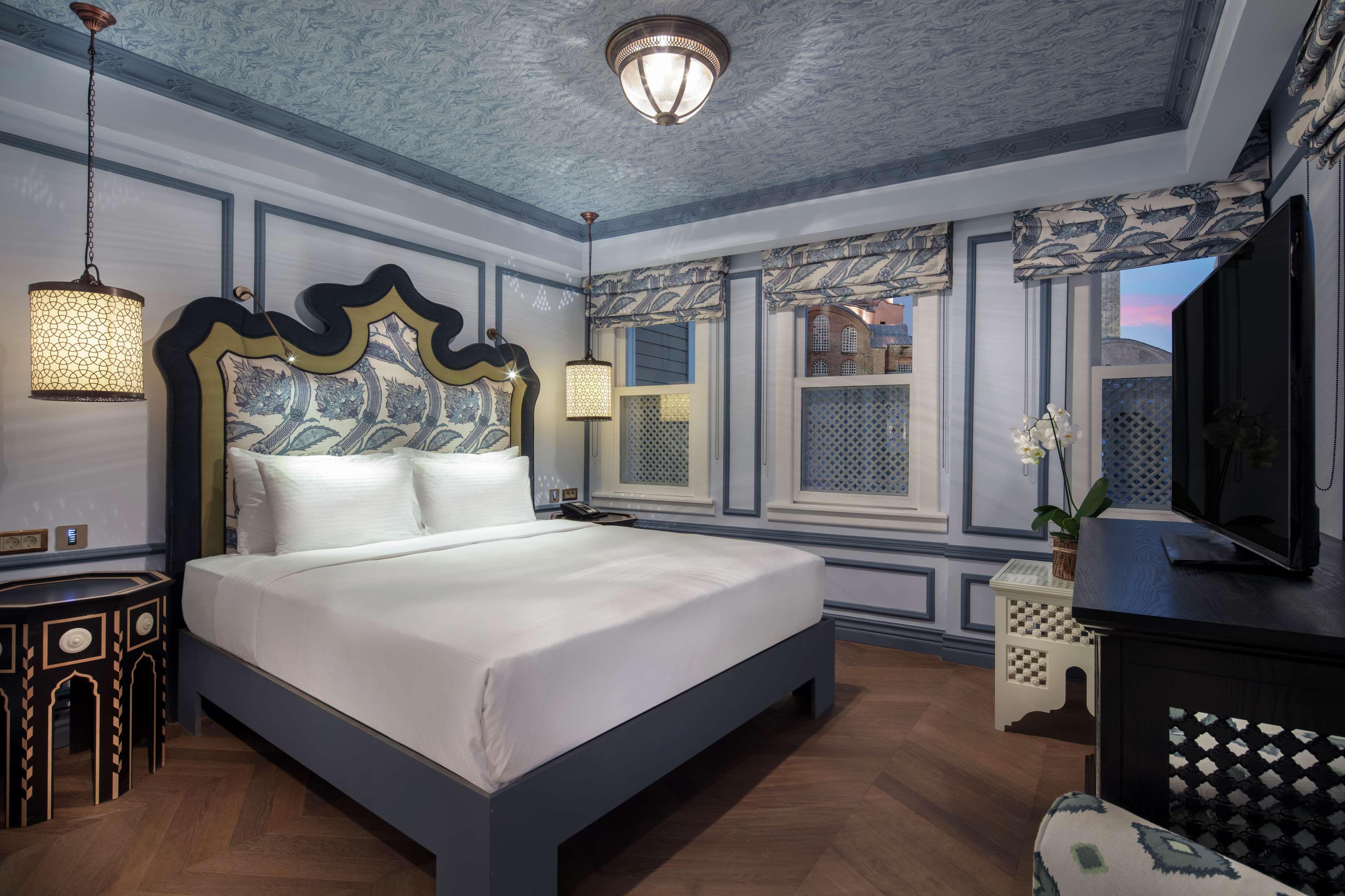 Hagia Sofia Mansions Istanbul, Curio Collection By Hilton Hotel Екстериор снимка
