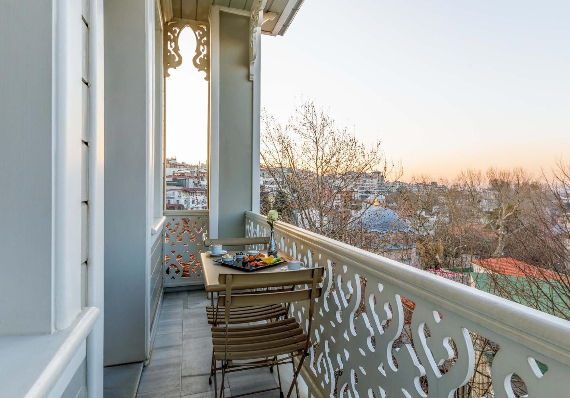 Hagia Sofia Mansions Istanbul, Curio Collection By Hilton Hotel Екстериор снимка